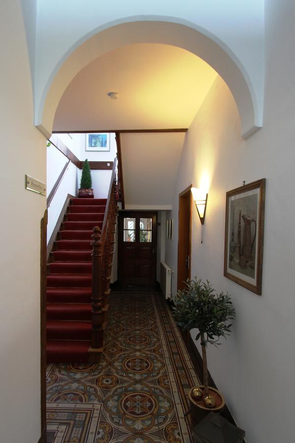 Landgasthaus Am Ufer ترابن ترارباخ المظهر الخارجي الصورة